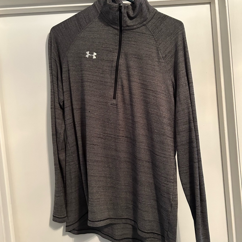 Under Armour Charcoal HeatGear Pullover